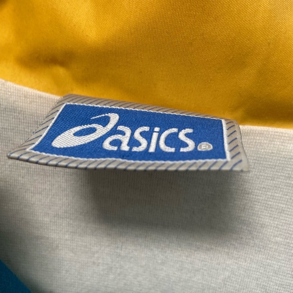 ASICS windbreaker - Picture 3 of 7